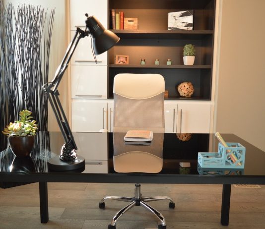 4 Essential Items Every Home Office Needs